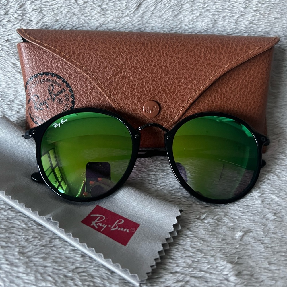Ray Ban - Round Fleck Green Flash Lenses Round RB 2447